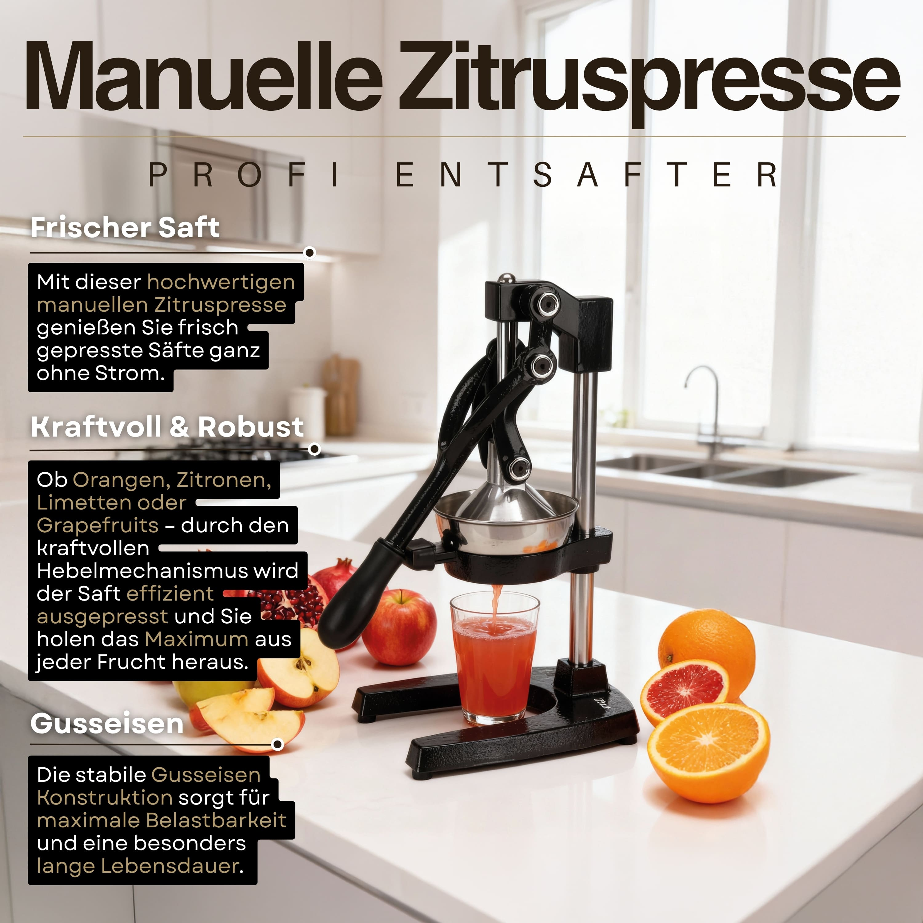 Schwarze Zitruspresse mit Früchten und frisch gepresstem Saft in einem Glas.