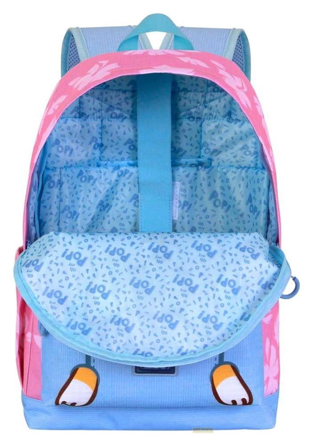 Ein offener Rucksack mit rosa Klappe und blauem Innenfutter mit Aufdruck.