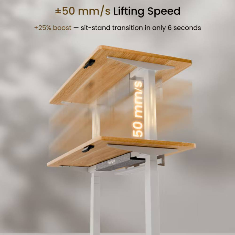 Ein höhenverstellbarer Schreibtisch mit Holzplatte hebt sich mit 50 mm/s.