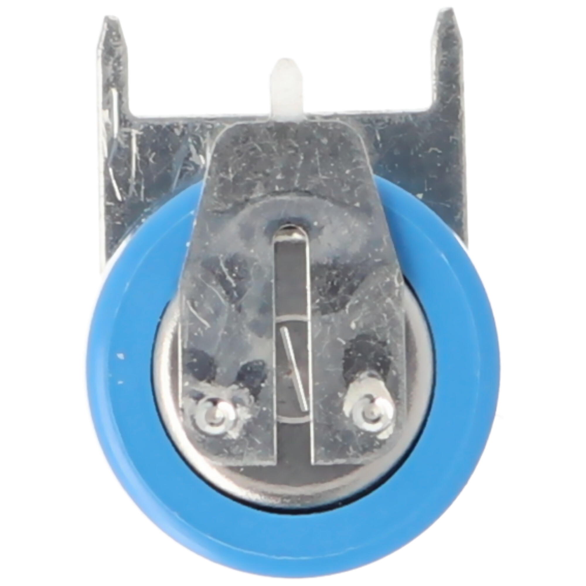 Nahaufnahme einer blauen Batterie mit Metallhalterung und weißen Kunststoffelementen.