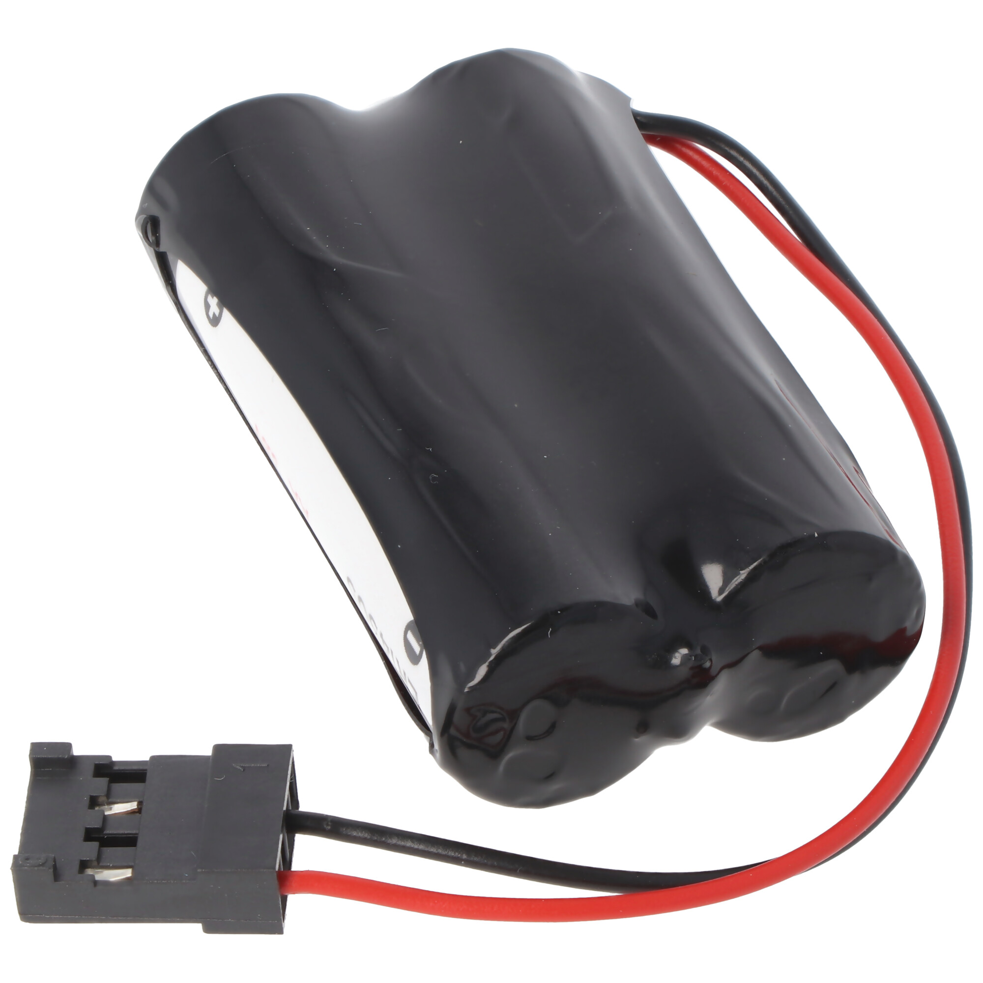 Schwarzer Akku mit Kabeln und Stecker.