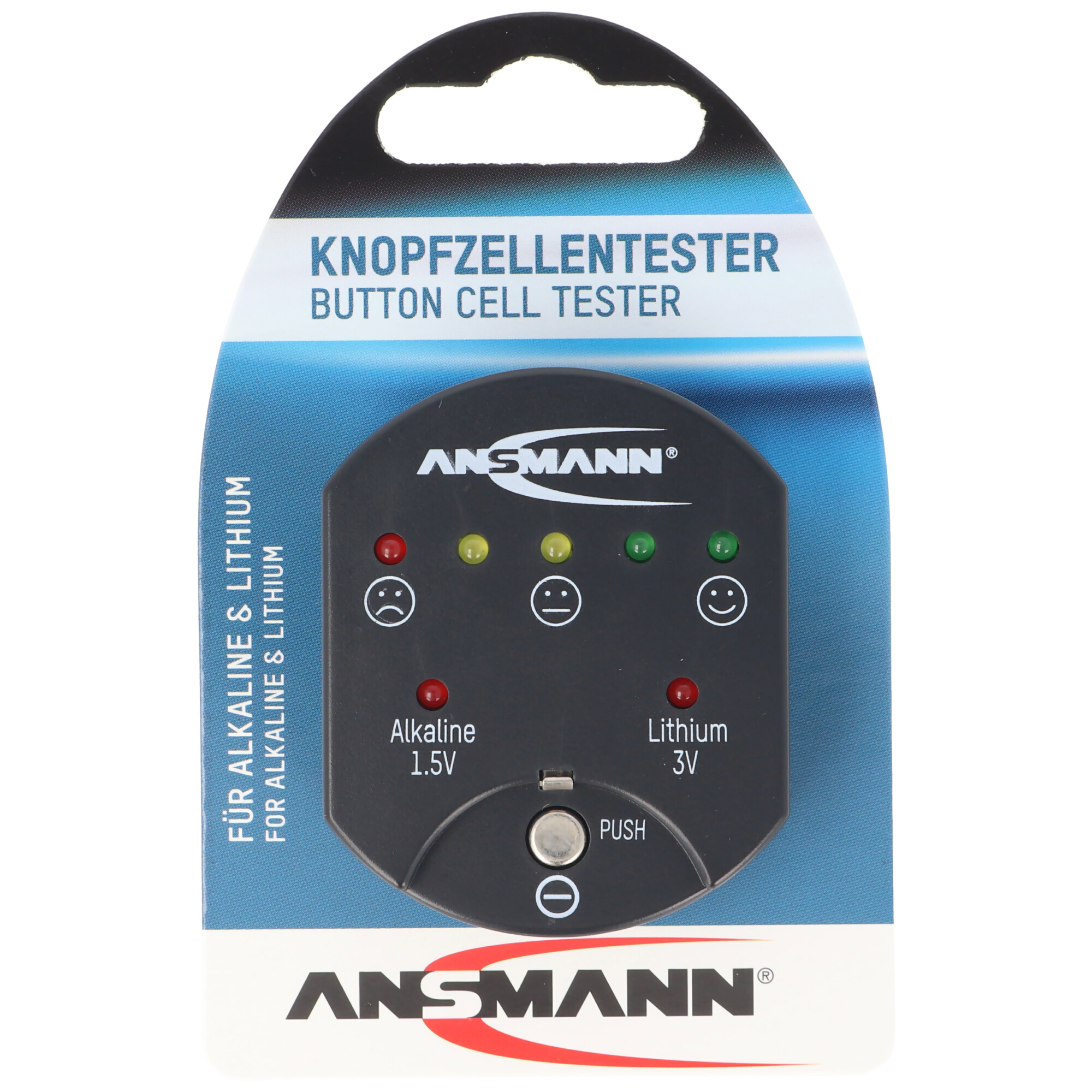 Ein Knopfzellenbatterietester von Ansmann mit fünf LEDs und einem Druckknopf.