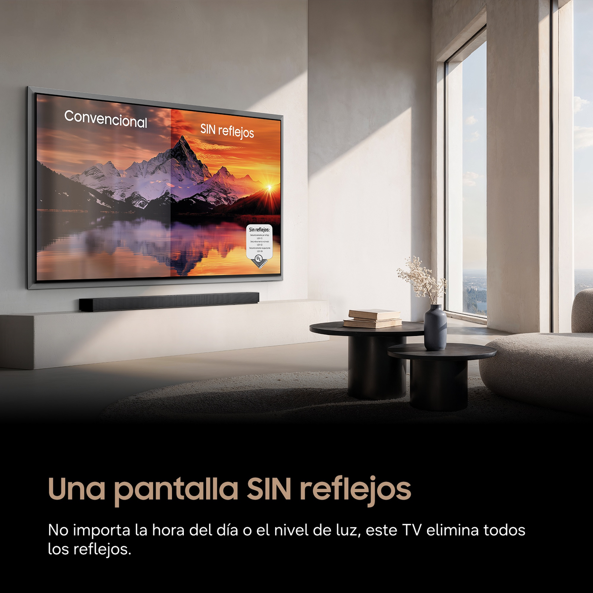 Pantalla de TV con comparativa: convencional vs. "Sin reflejos".