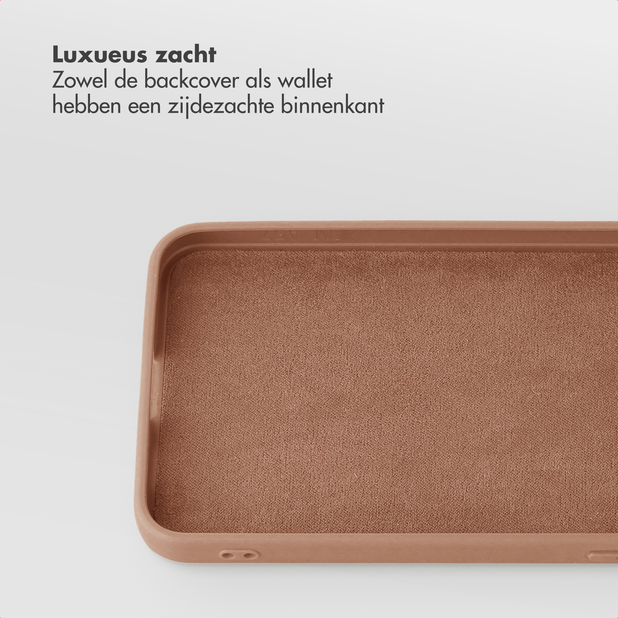 Une coque de téléphone marron avec intérieur doux.