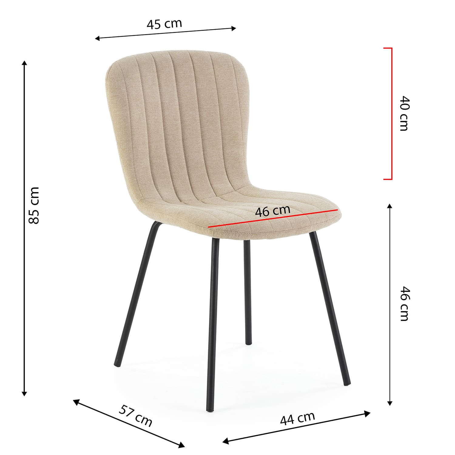 Silla beige con respaldo y asiento acolchados, patas negras y dimensiones.
