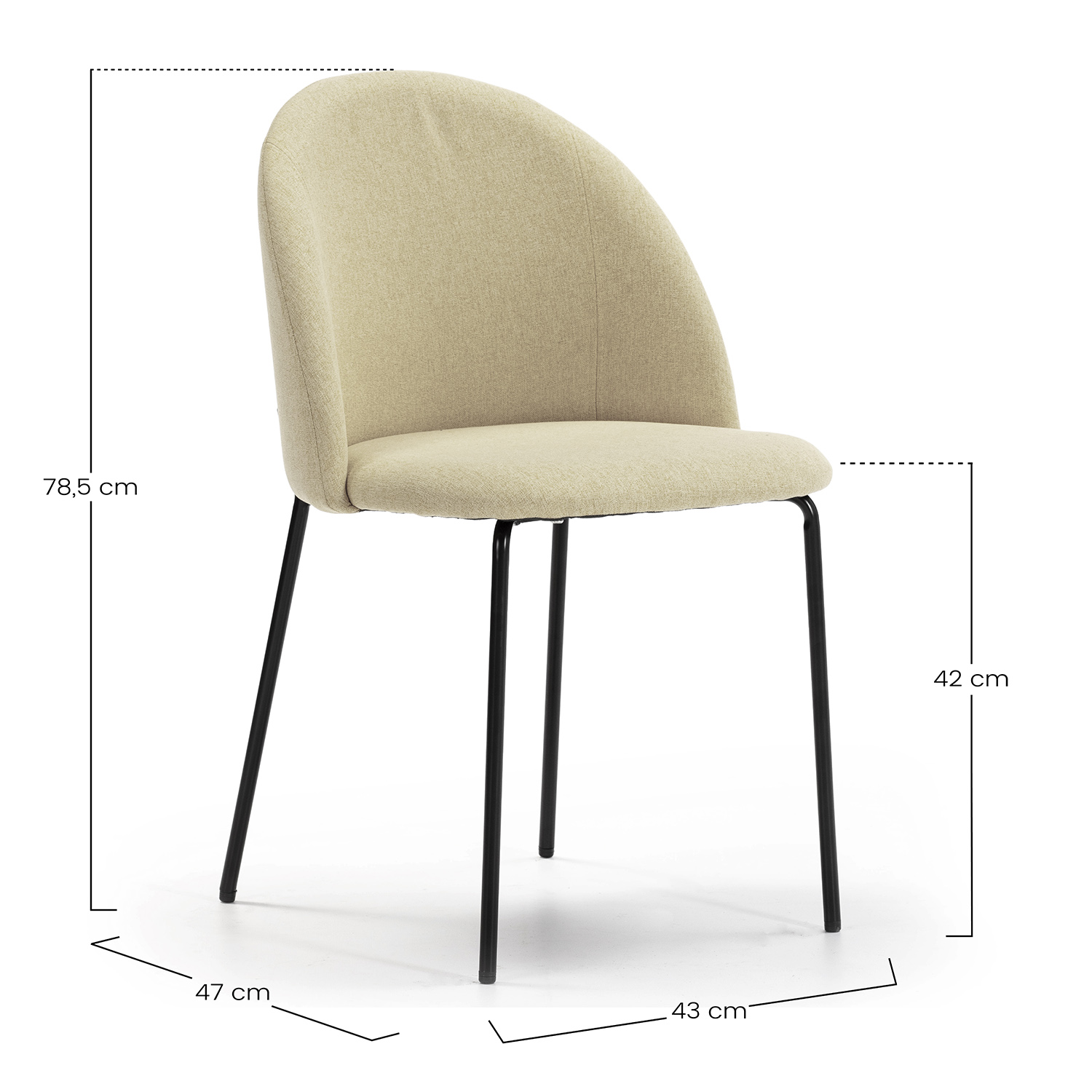 Una silla beige con patas de metal negro. Se indican las dimensiones.