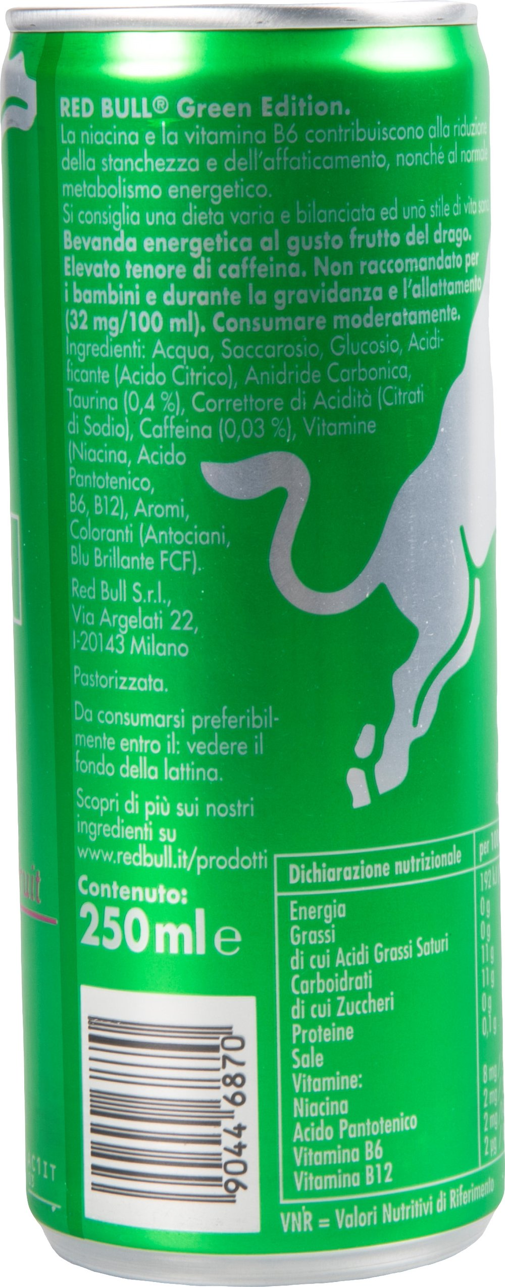 Lattina verde Red Bull con informazioni nutrizionali e codice a barre. 250ml.