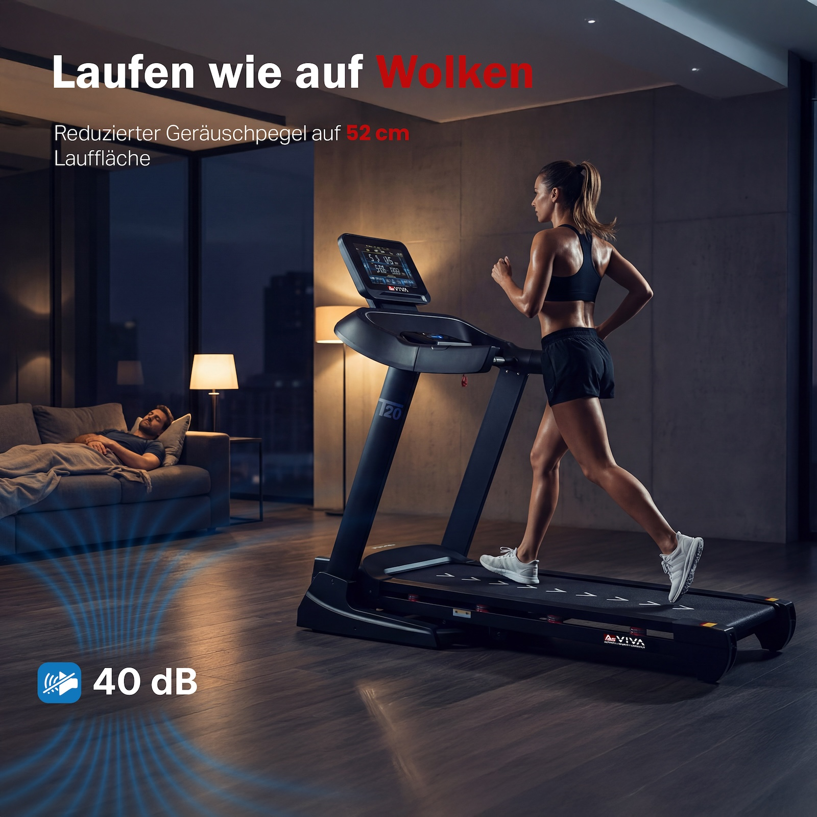 Frau läuft auf Laufband in einem Wohnzimmer, Mann schläft auf Sofa.