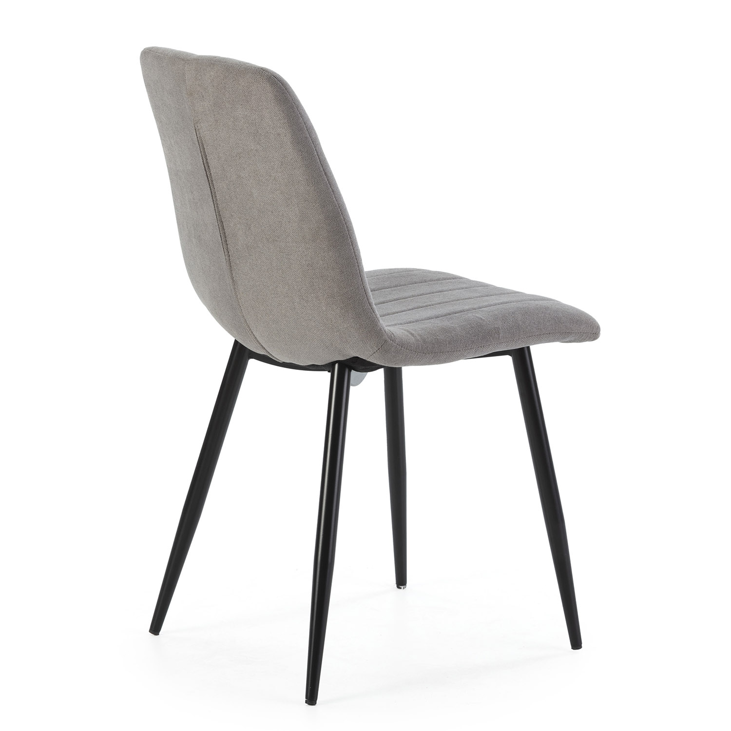 Silla de tela gris con patas de metal negro, vista desde atrás y de lado.