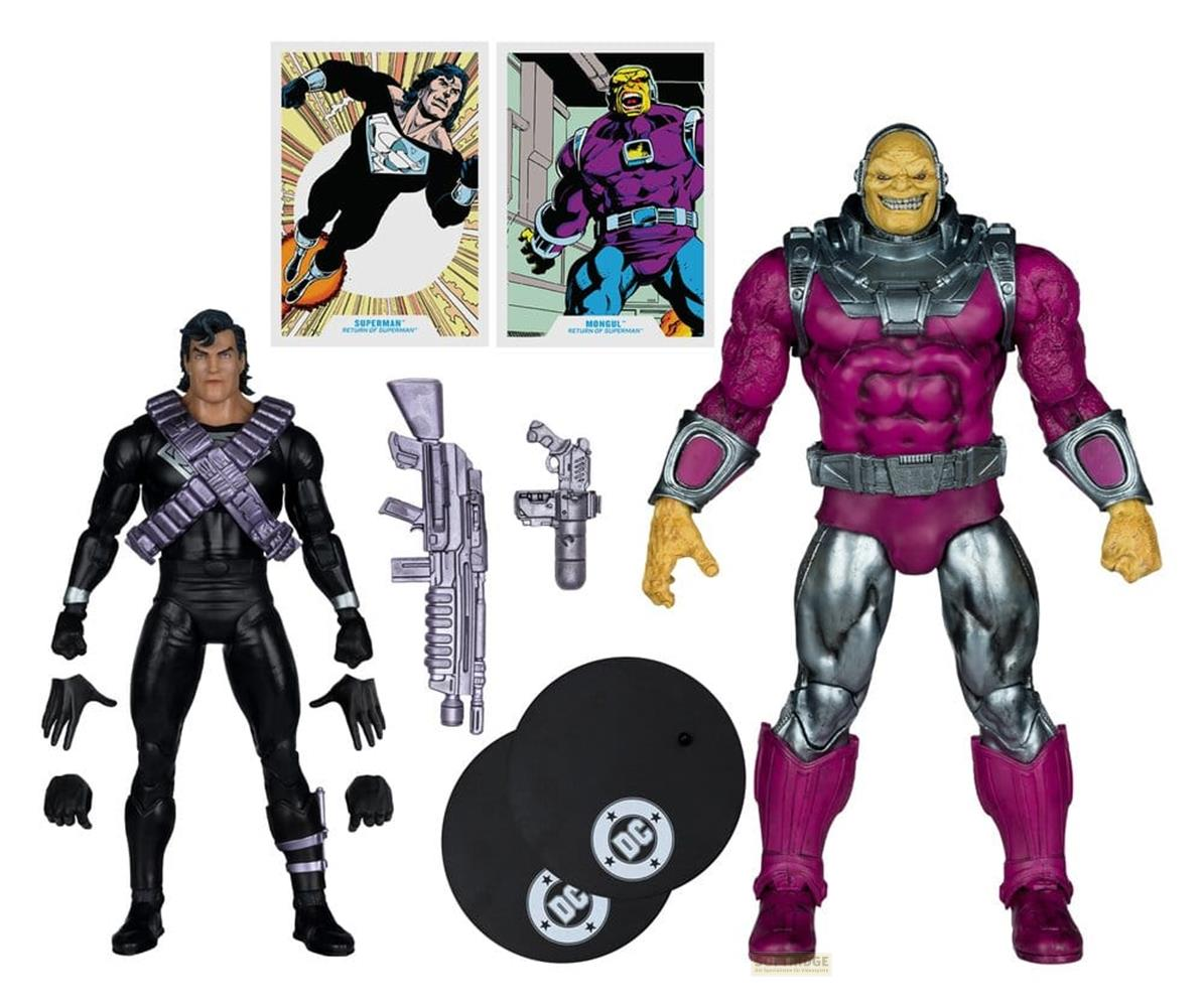 Zwei Actionfiguren: eine in Schwarz und Lila, die andere in Lila und Silber.