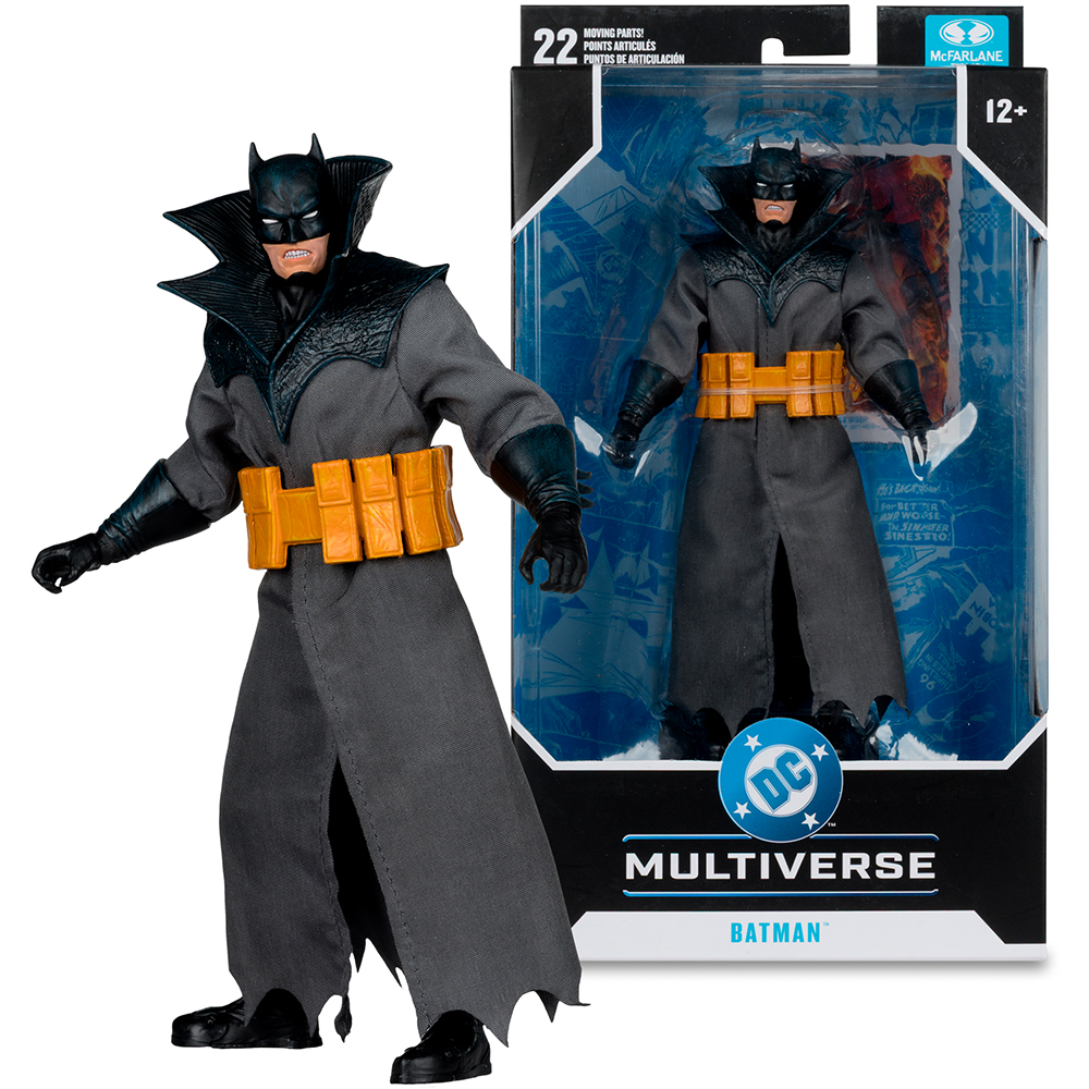 Figura de acción de Batman con abrigo gris, cinturón amarillo, capucha y máscara.