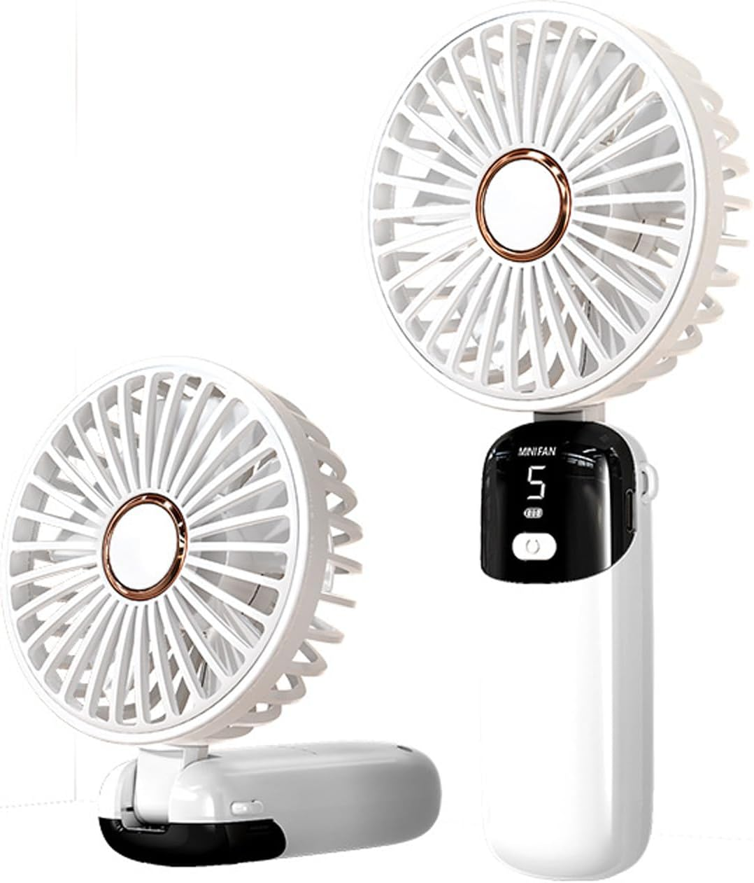 Zwei weiße tragbare Ventilatoren, einer gefaltet, einer stehend mit Digitalanzeige.