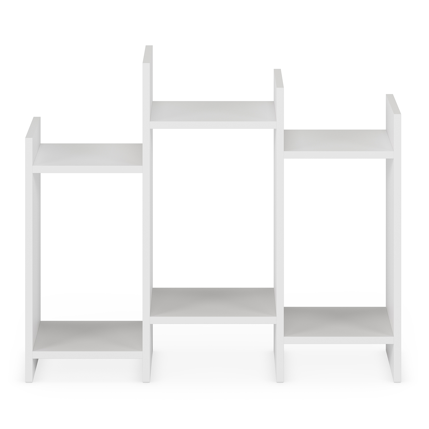 Un estante bajo blanco con tres compartimentos en niveles escalonados.