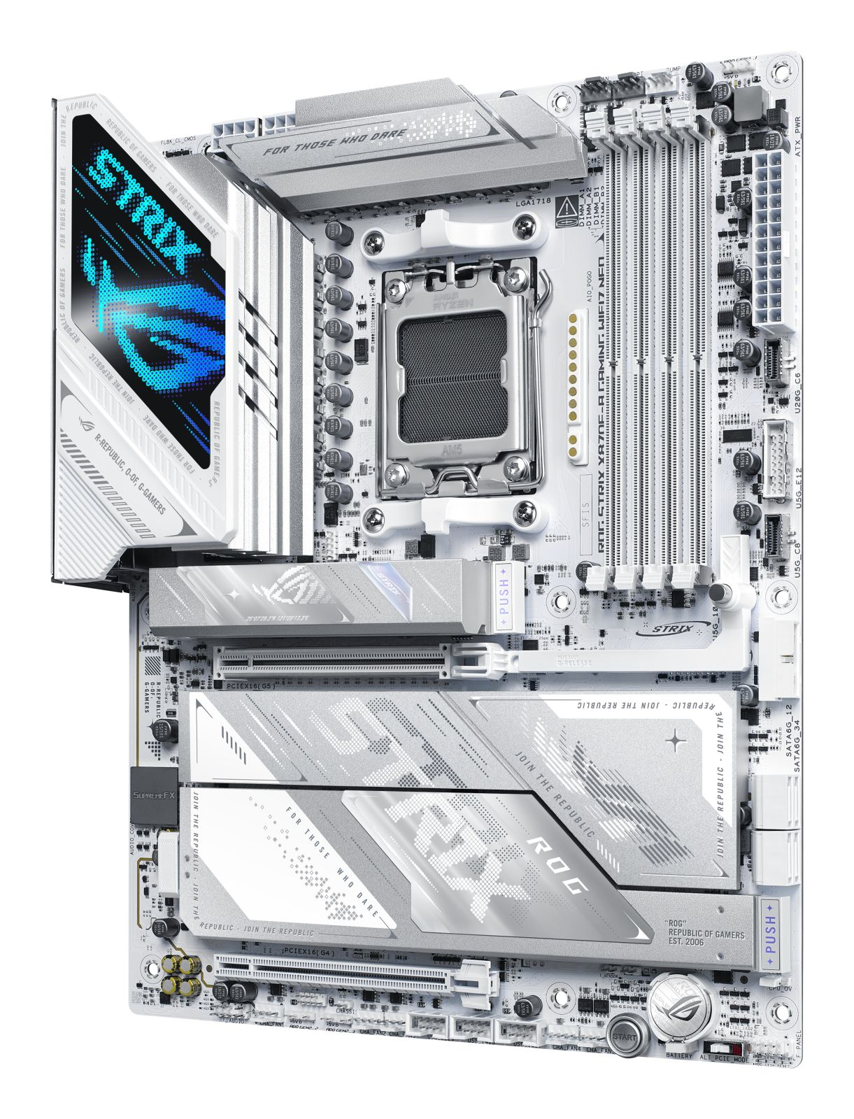Une carte mère blanche ROG Strix X670E-A Gaming WiFi avec accents argentés et éclairage RVB.