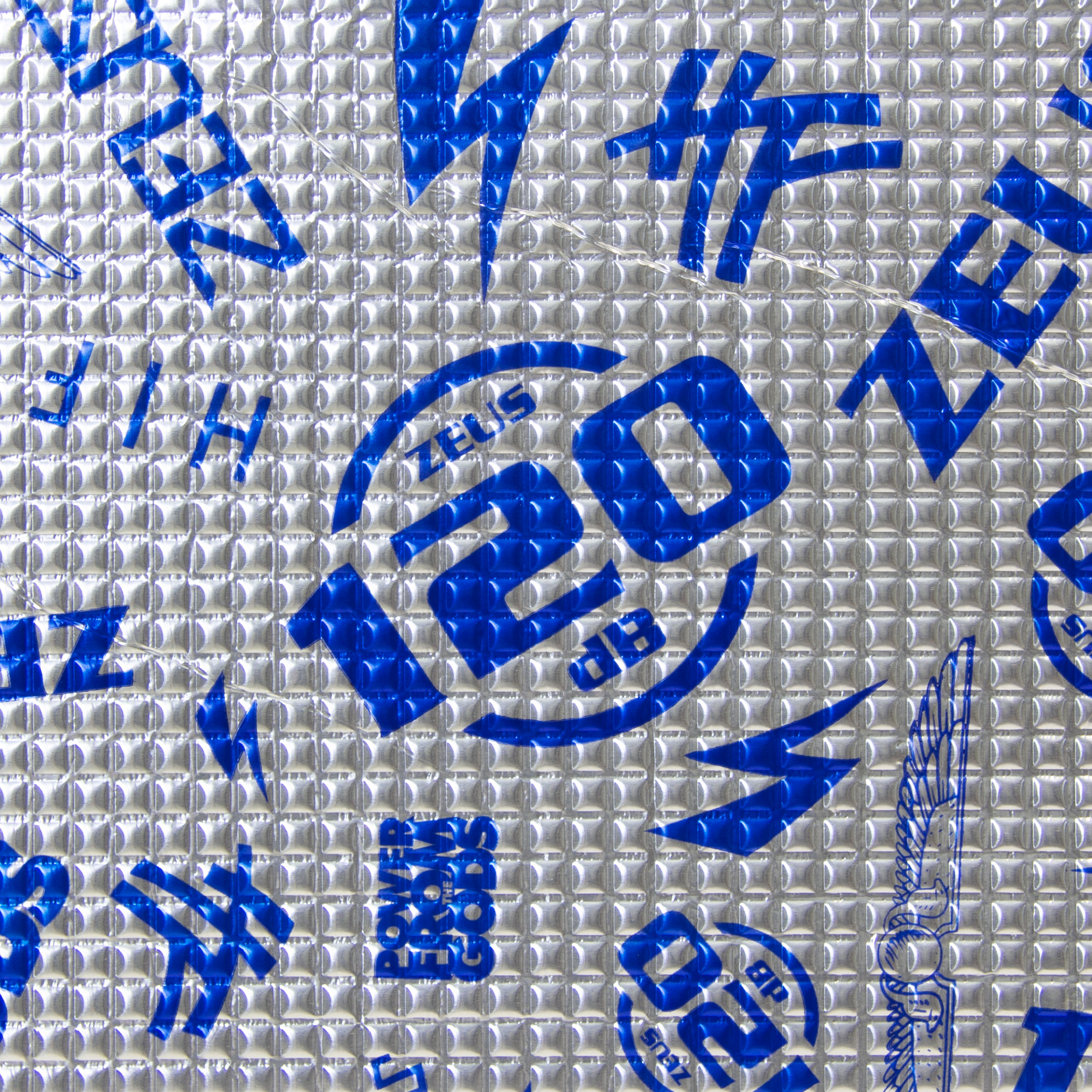 Silberne Folie mit blauen, glänzenden Schriftzügen und einem Adler-Symbol.