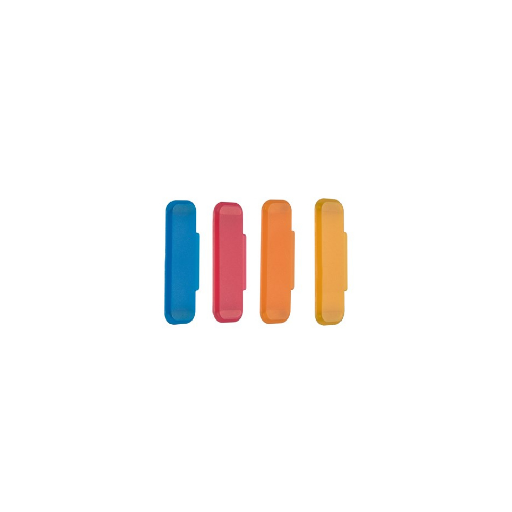 Vier gekleurde pennen: blauw, rood, oranje en geel, naast elkaar.