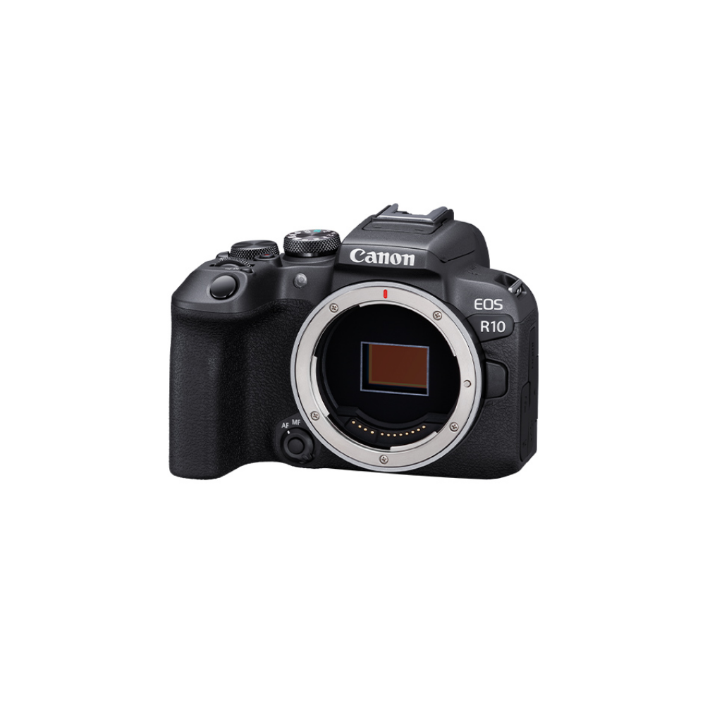 Fotocamera Canon EOS R10 nera con attacco obiettivo e controlli.
