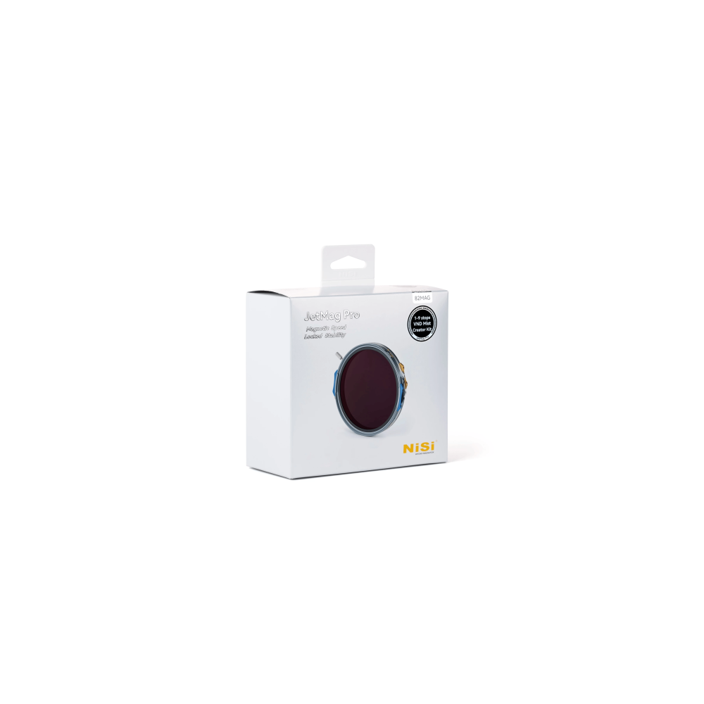 White box with NiSi JetMag Pro filter. Dark red circular filter visible.