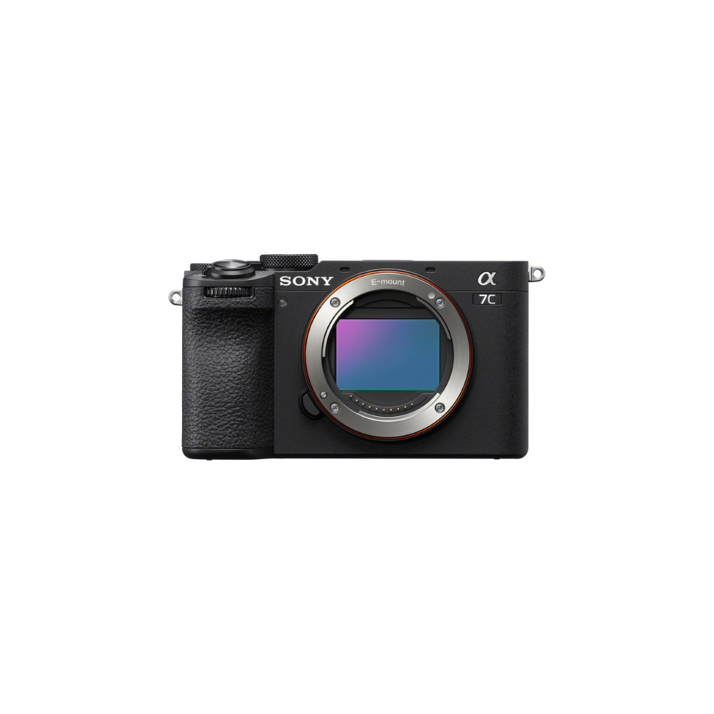 Een zwarte Sony Alpha 7C camera met E-mount lensvatting.