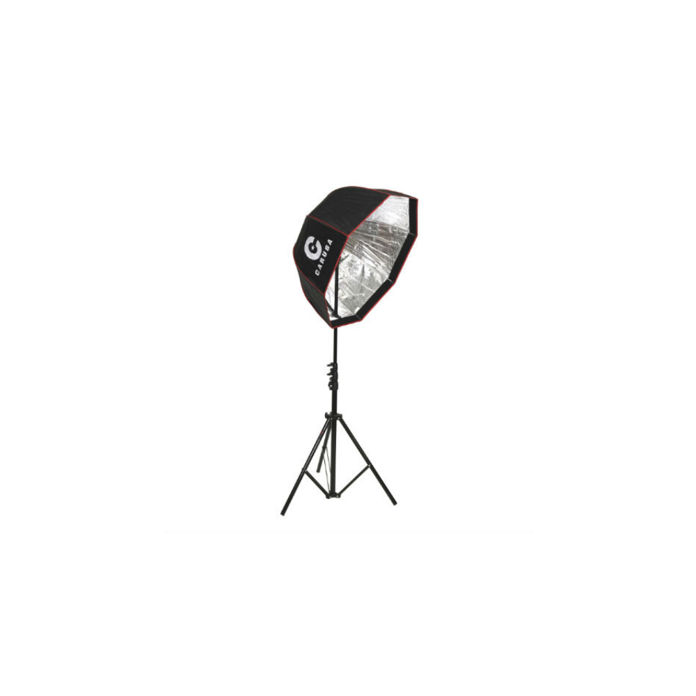Een zwarte studio softbox reflector op een statief