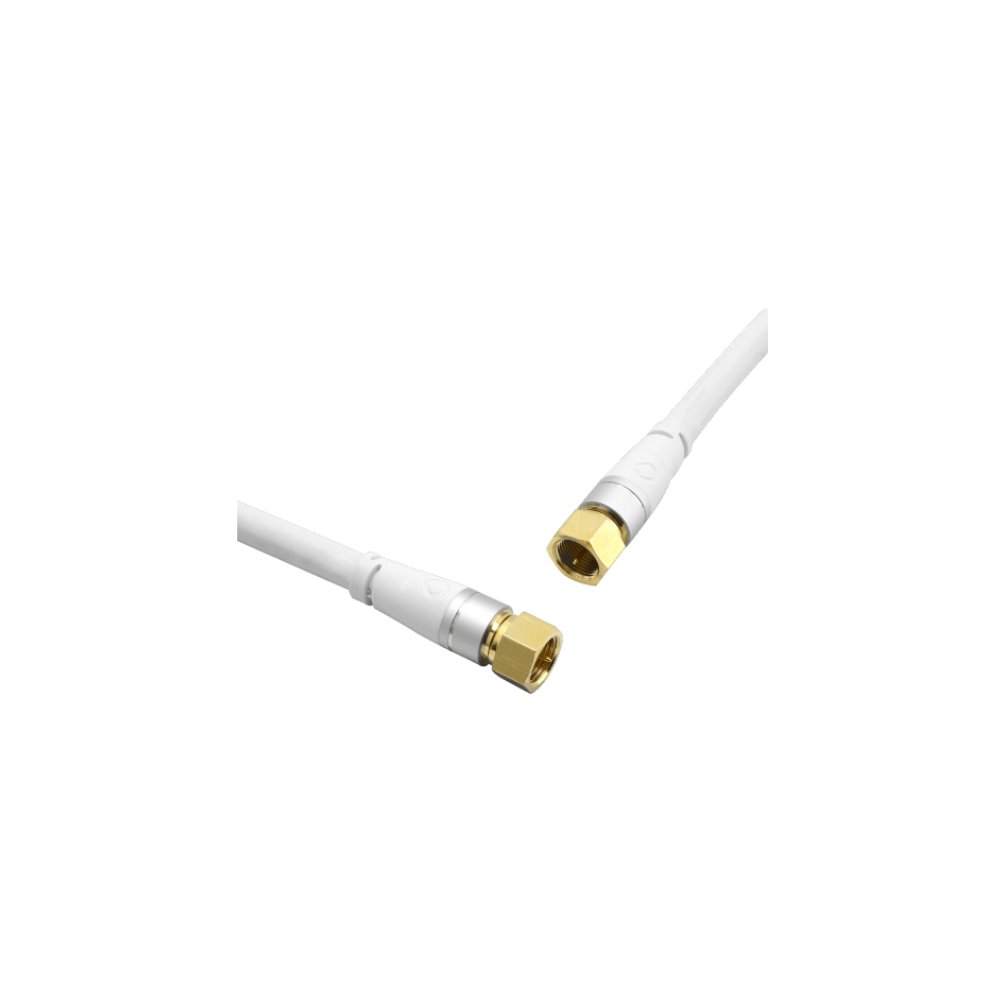 Een witte kabel met gouden connectoren op een witte achtergrond.