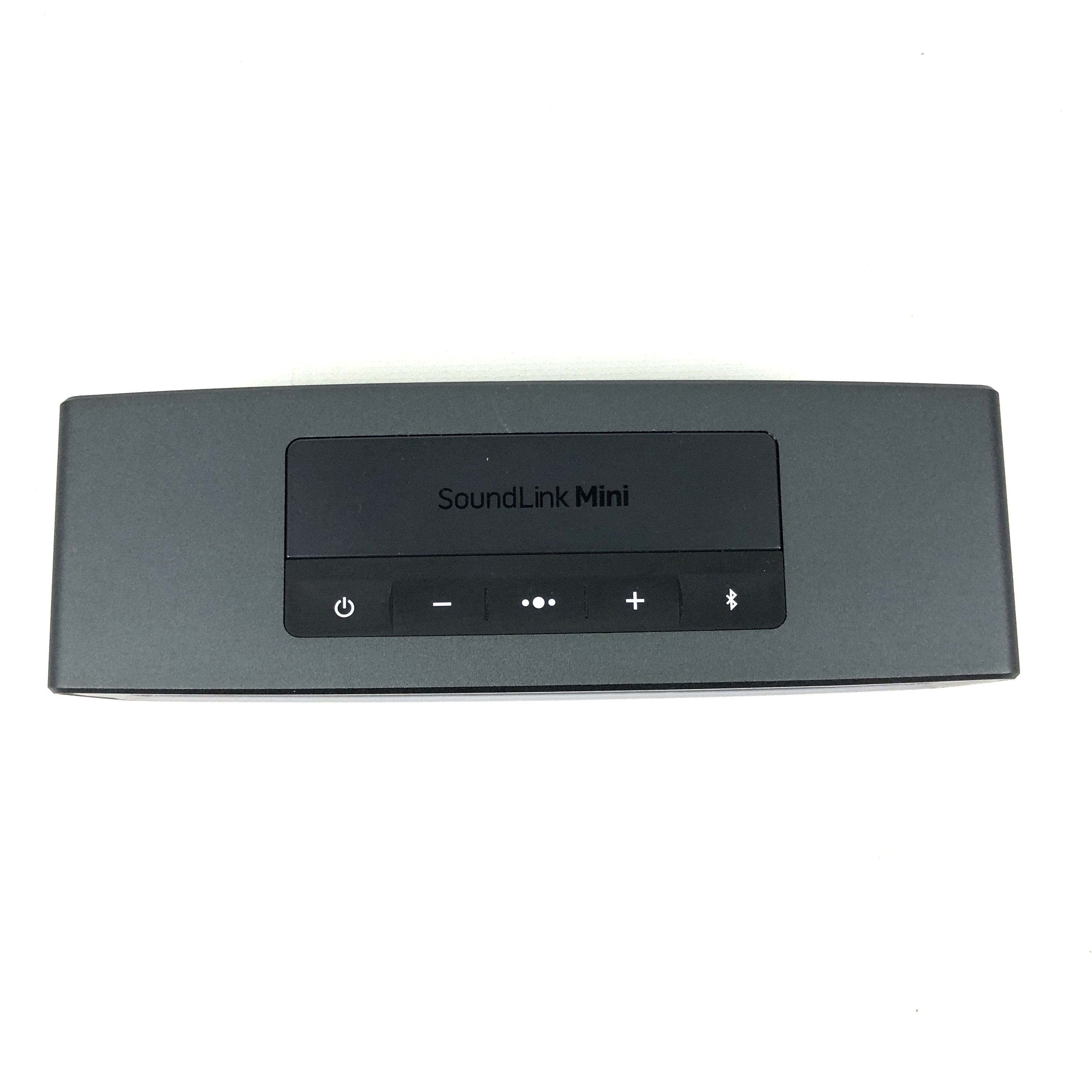 Grauer Bose SoundLink Mini Lautsprecher mit Bedienelementen auf der Oberseite.