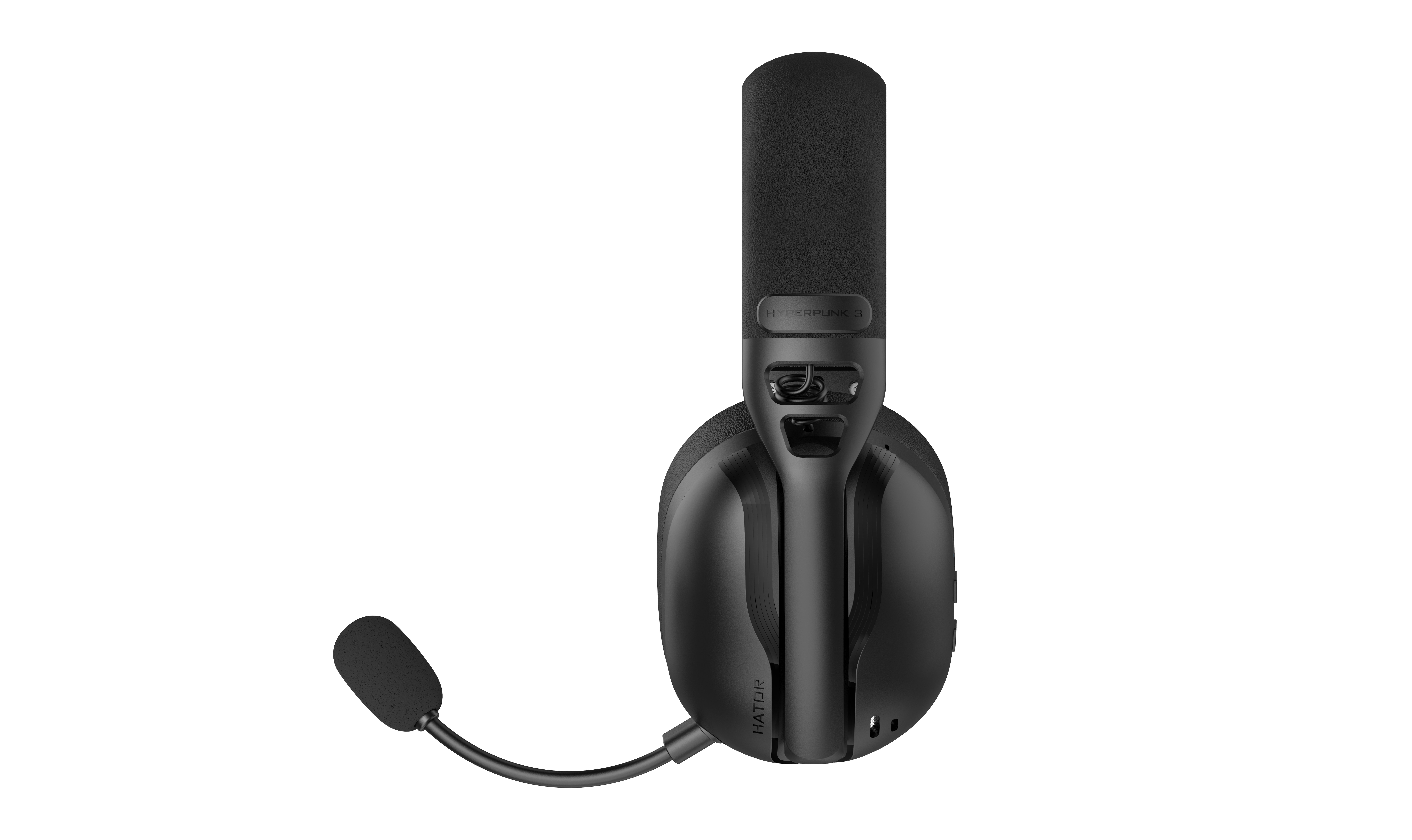 Casque noir avec microphone, sur fond blanc.