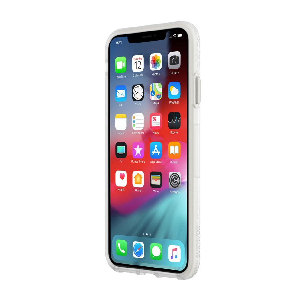 Weißes iPhone mit Homescreen-Apps und einer strukturierten Hülle. Bildschirm zeigt 9:41 Uhr.