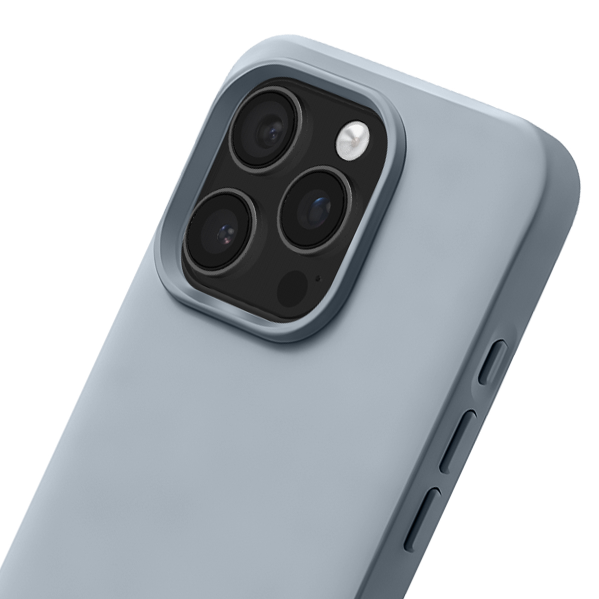 Primo piano di una cover blu chiaro per telefono, che mostra la tripla lente e il flash.
