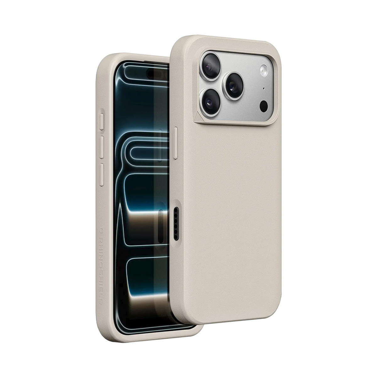 Una custodia beige per iPhone con tre fotocamere posteriori, su sfondo bianco.