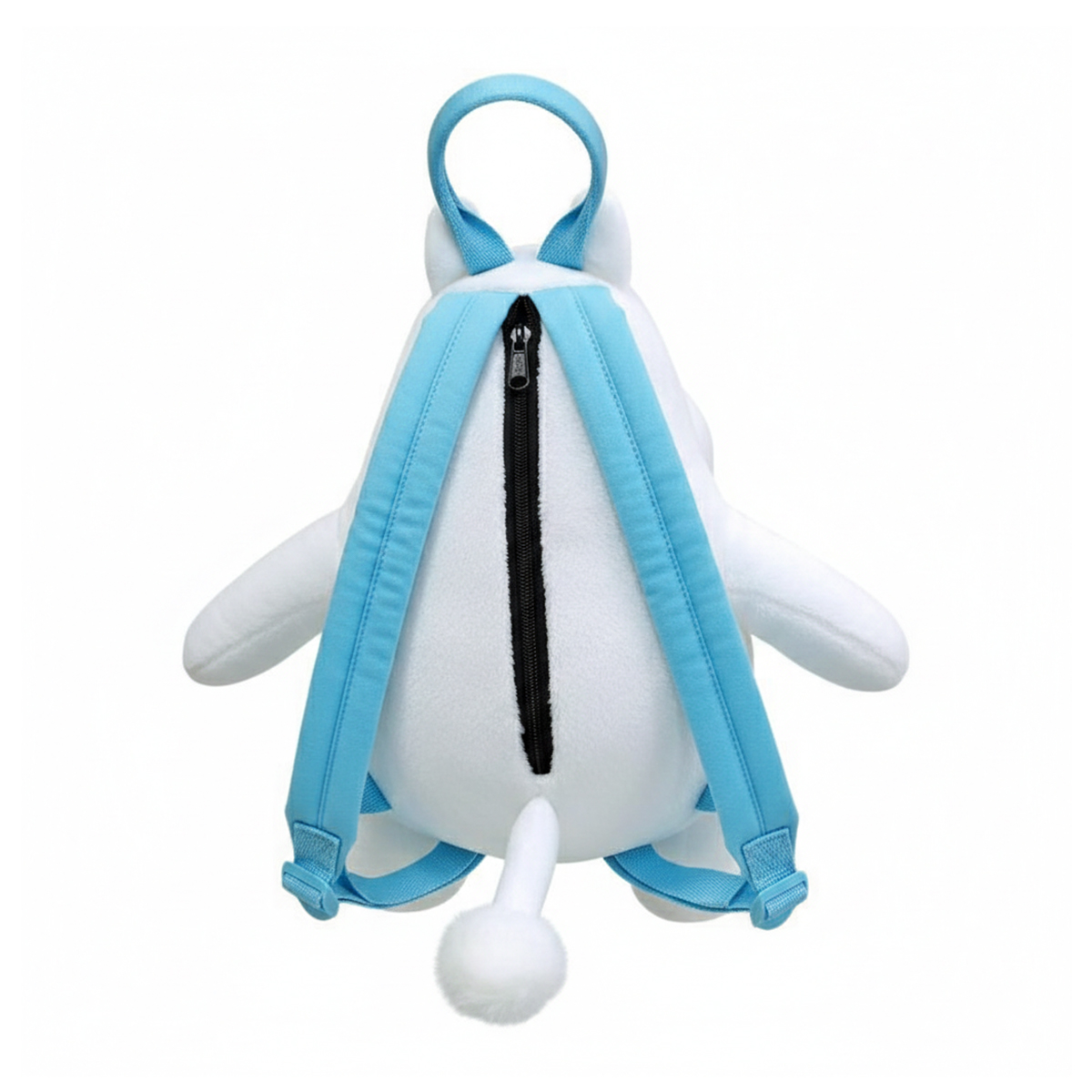 Weißer Plüschrucksack mit blauen Trägern und Reißverschluss. Mit Schwanz.