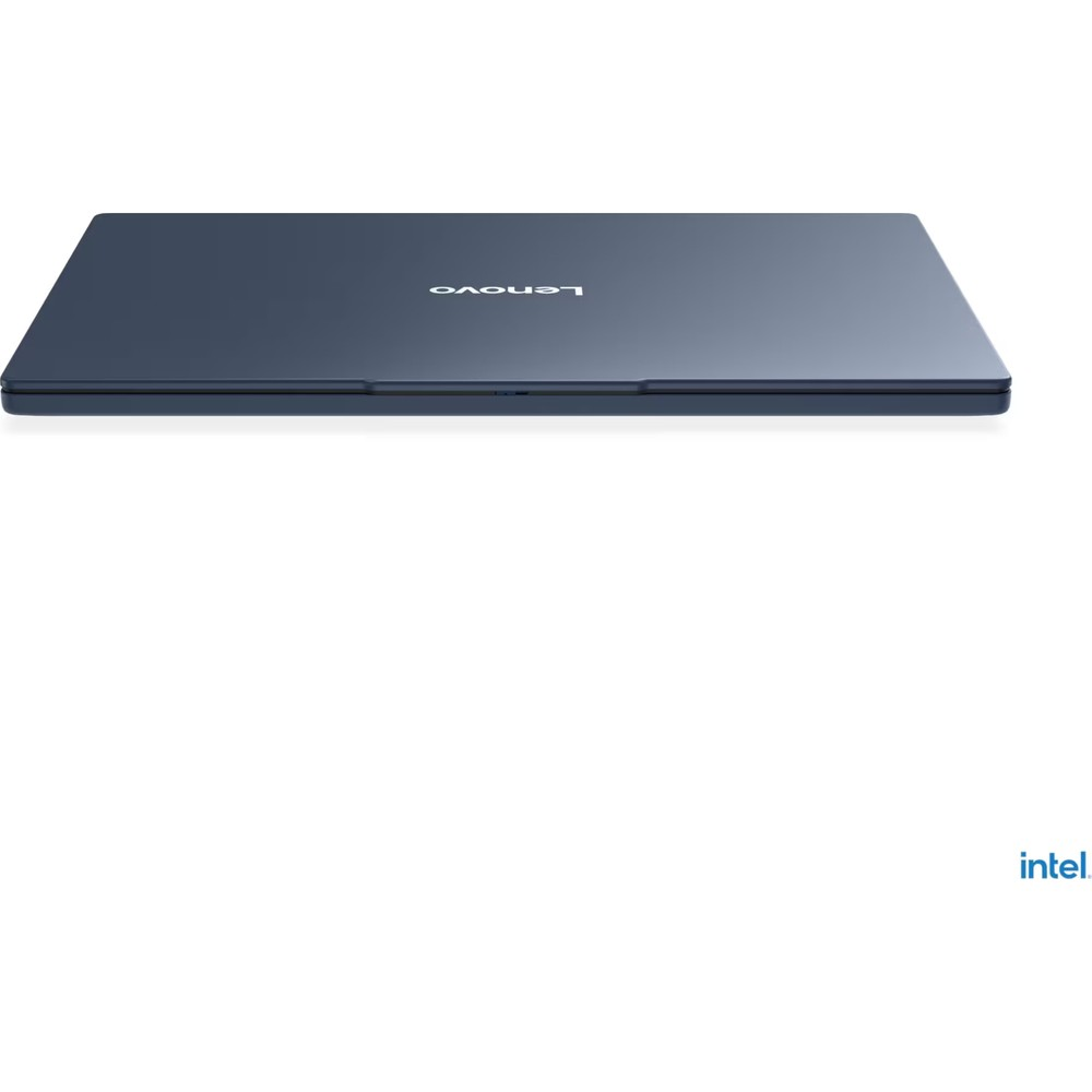 Beyaz zeminde kapalı, lacivert Lenovo dizüstü bilgisayar.