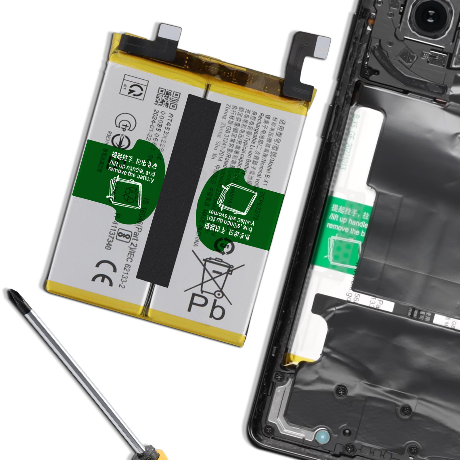 Una batería de smartphone y un destornillador sobre un fondo blanco.