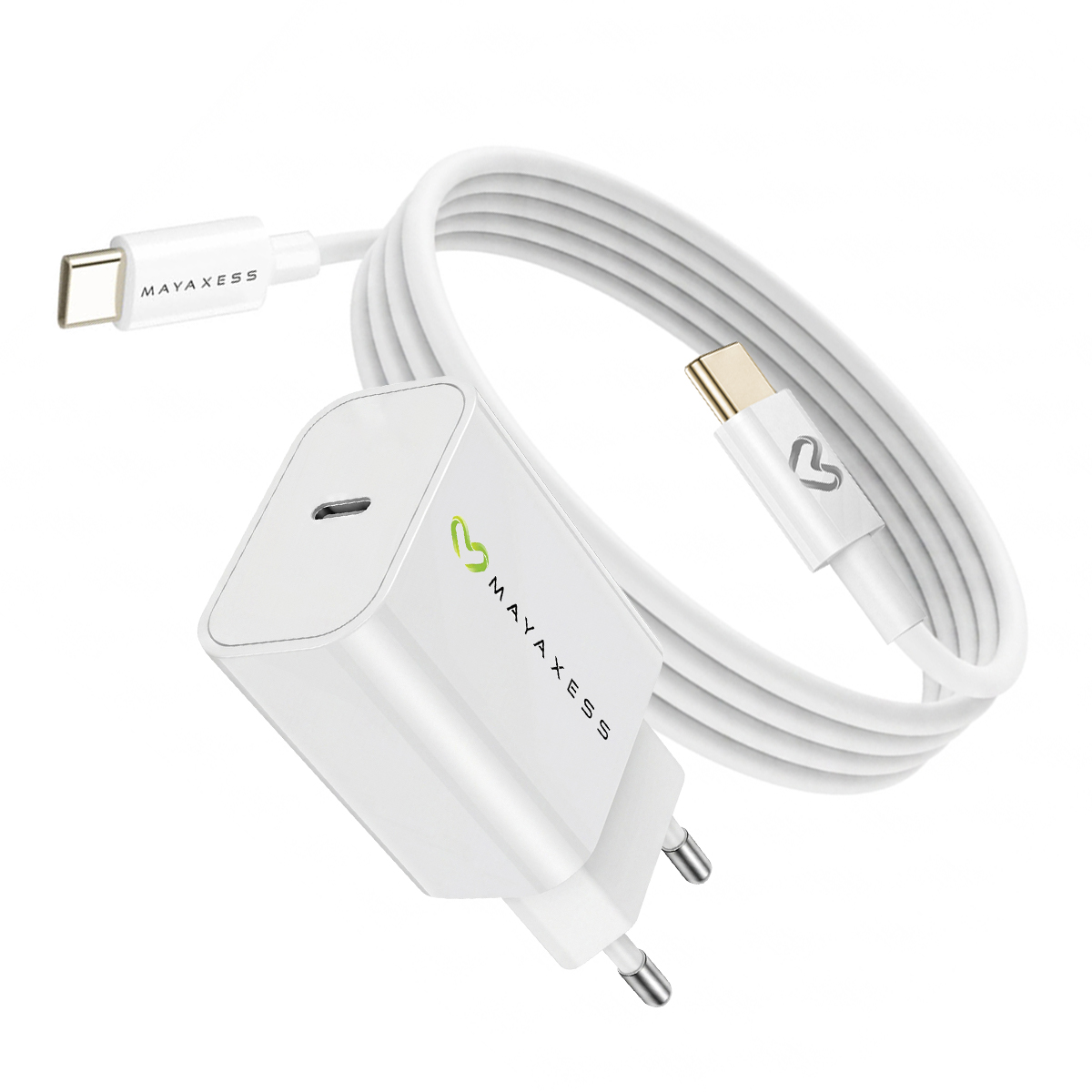 Un caricabatterie USB-C bianco con cavo e spina su sfondo bianco.