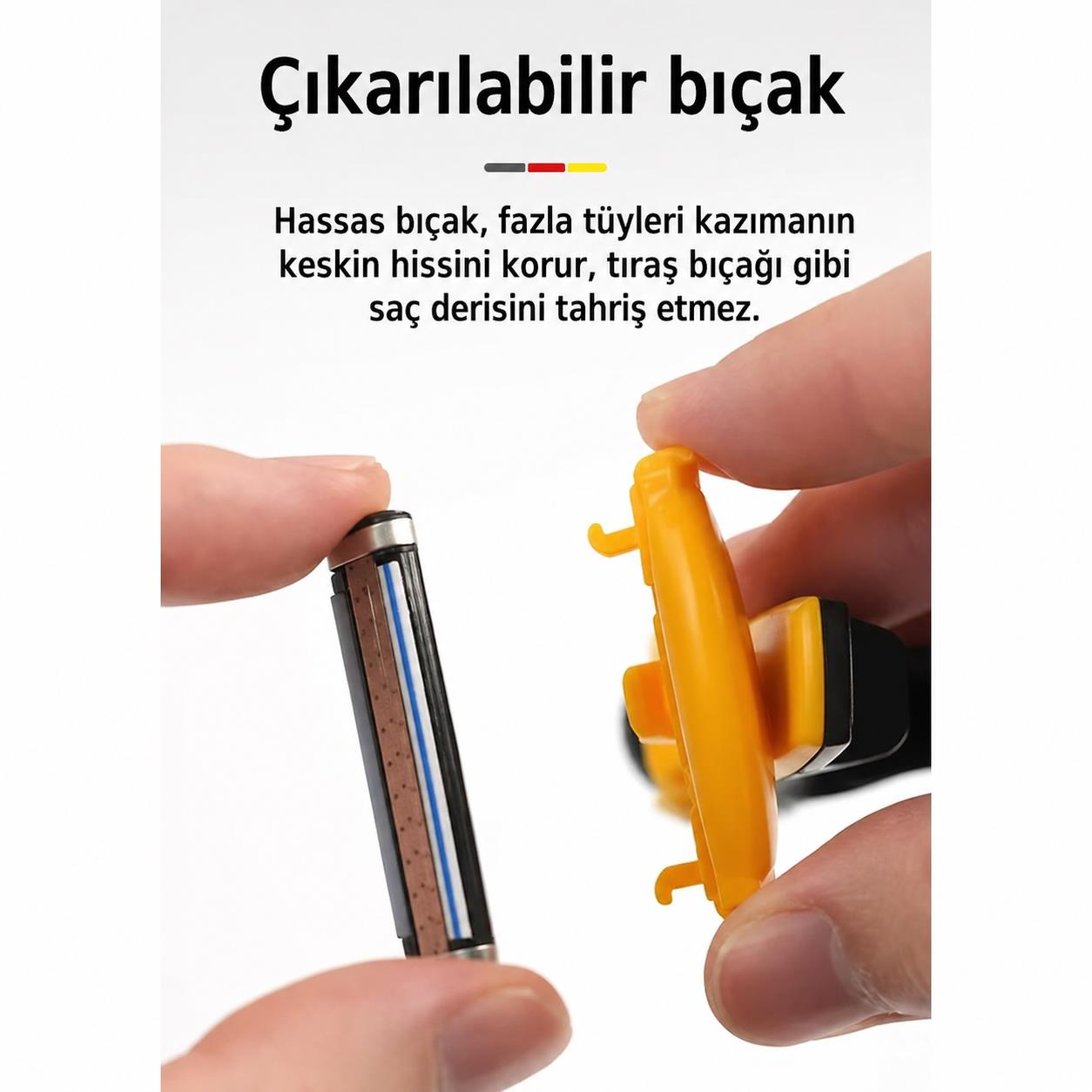 İki elin yakından görünümü, bir jilet ve bir tıraş makinesinin parçasını tutuyor.