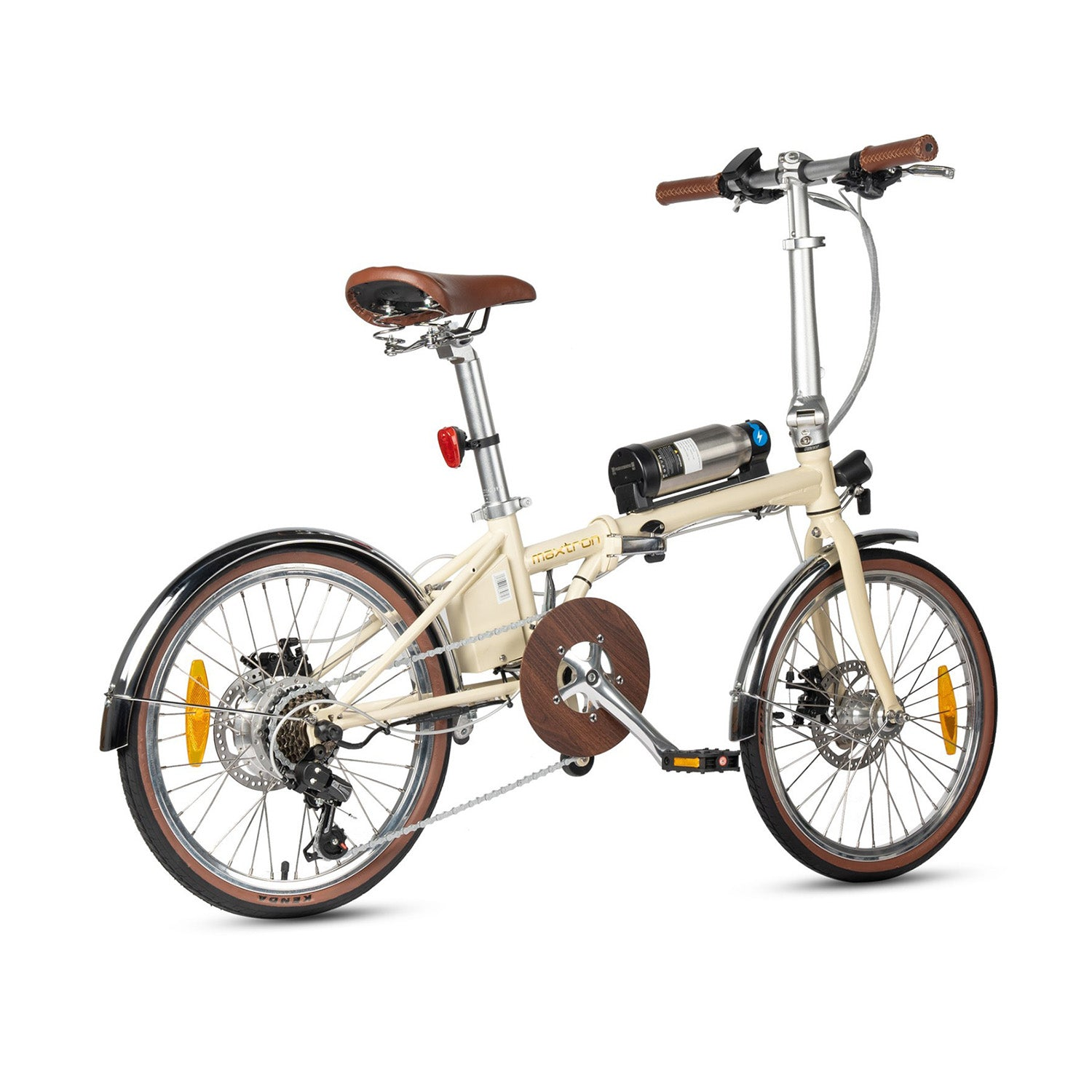 Ein cremefarbene faltbares Fahrrad mit braunen Akzenten, einer Wasserflasche und Scheibenbremsen.