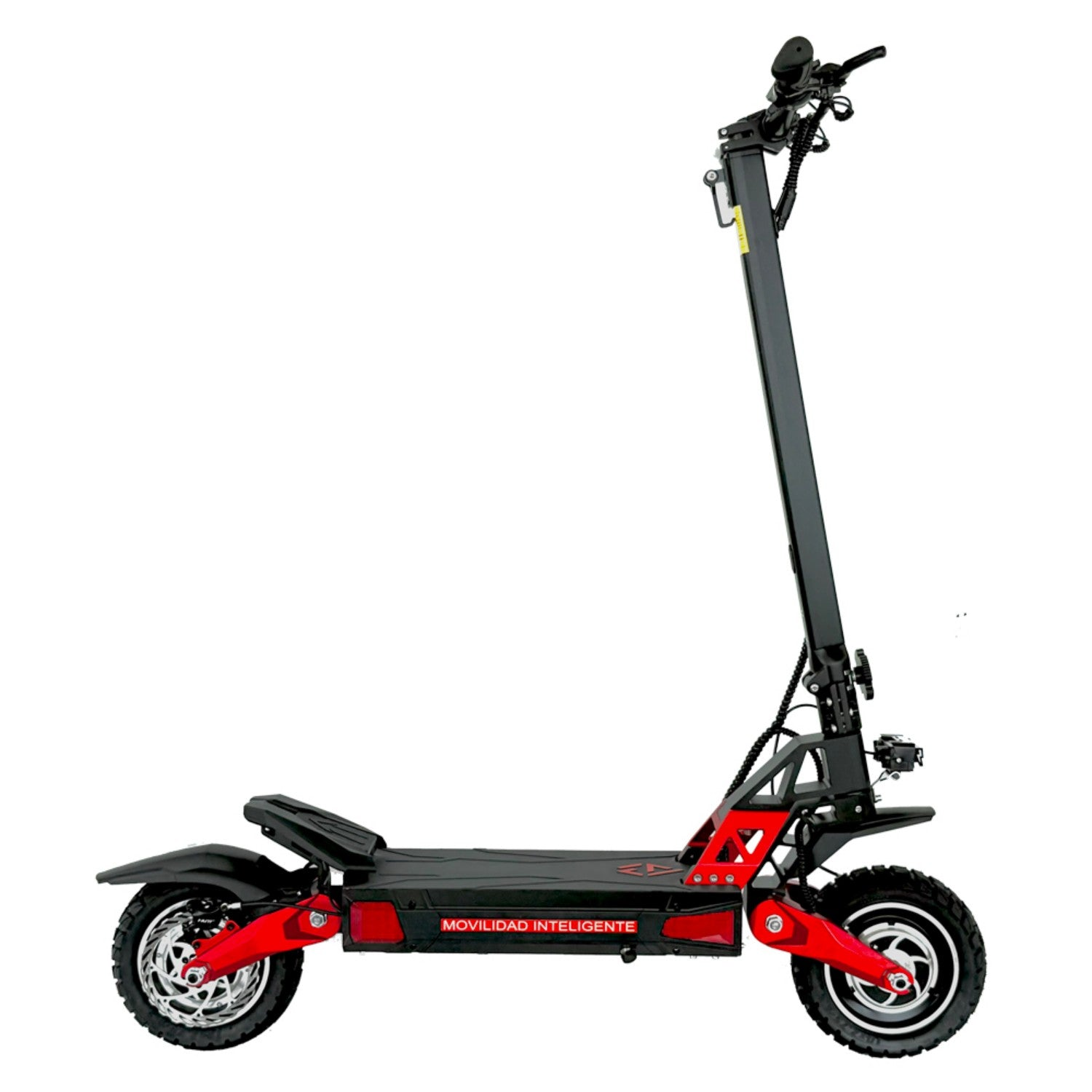 Uno scooter elettrico nero con accenti rossi e ruote grandi su sfondo bianco.