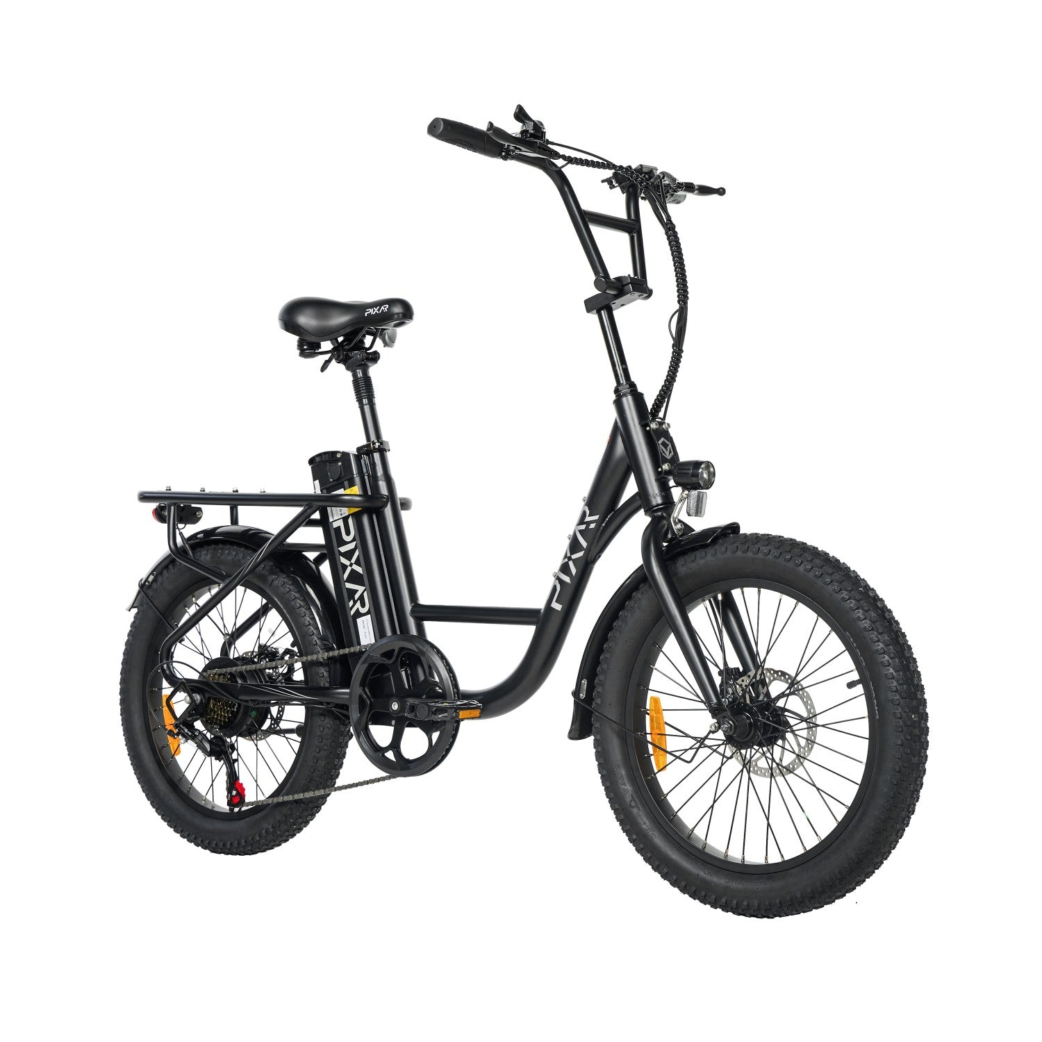 Bicicleta eléctrica negra con ruedas anchas, portaequipajes y cuadro plegable.