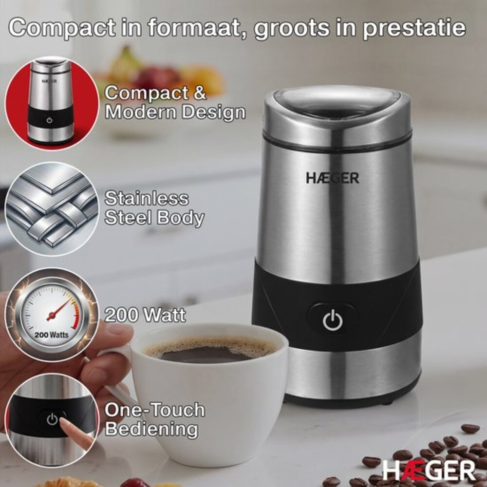 Edelstahl-Kaffeemühle mit Kaffeetasse und Kaffeebohnen.