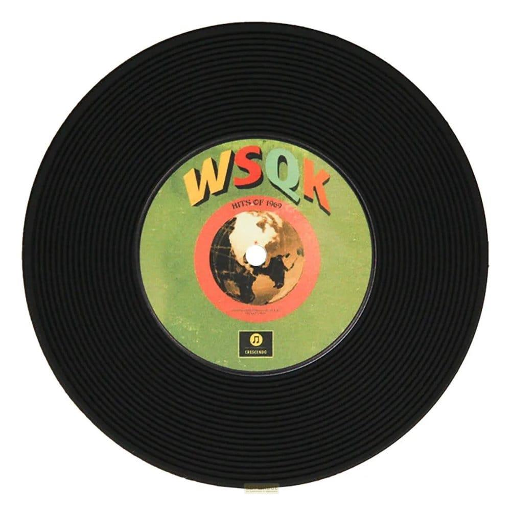 Czarna płyta winylowa z zieloną etykietą przedstawiającą globus i tekst "WSQK HITS OF 1969".