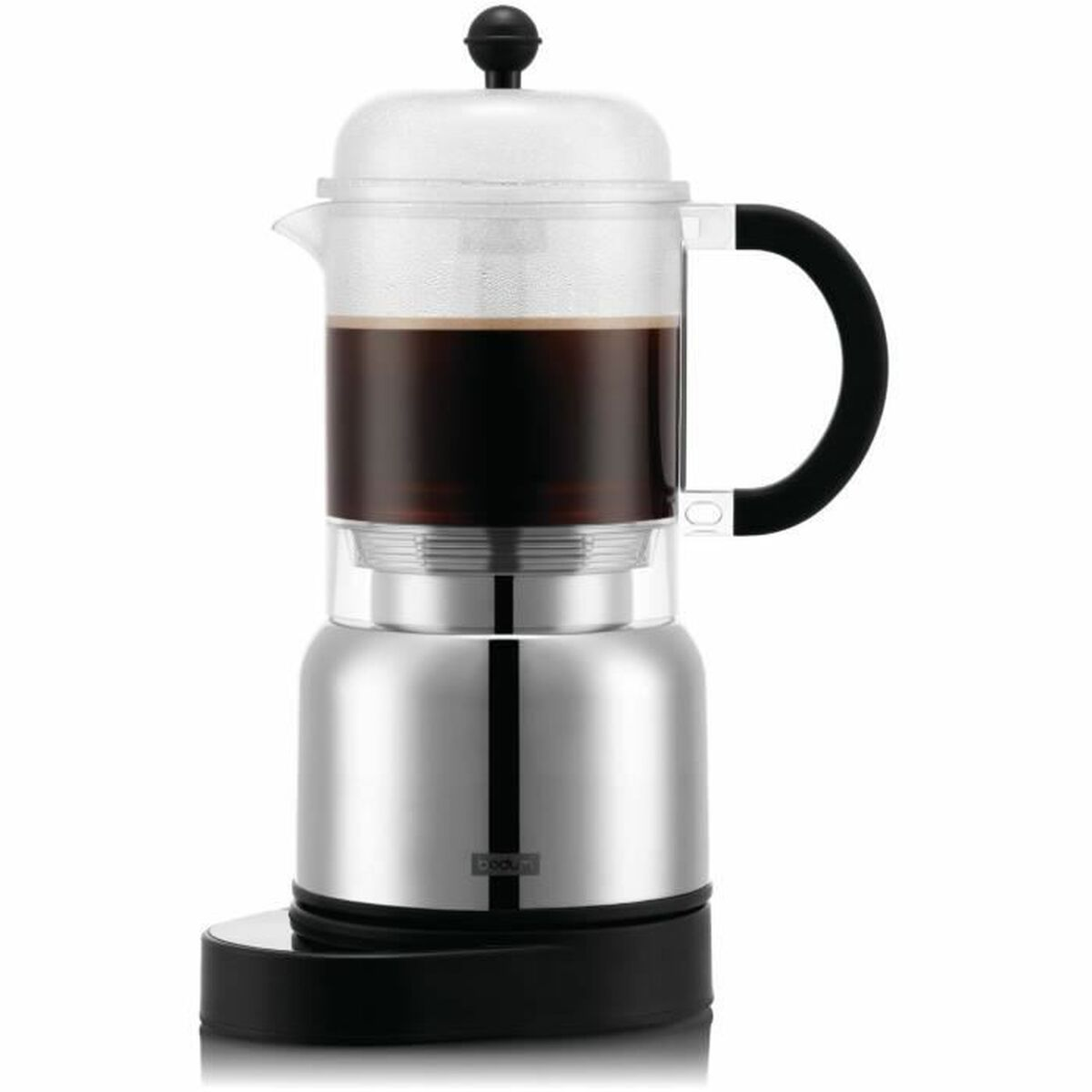 Ein silberner und gläserner Kaffeebereiter mit schwarzem Griff und Deckel.