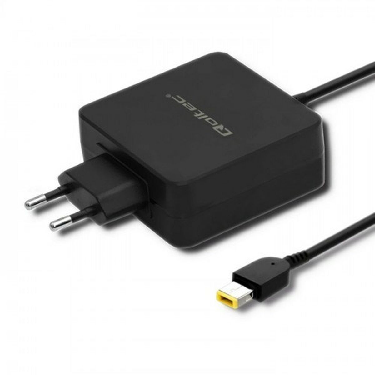 Schwarzes Netzteil mit zwei Kabeln, eines mit EU-Stecker, das andere mit USB-C-Anschluss.