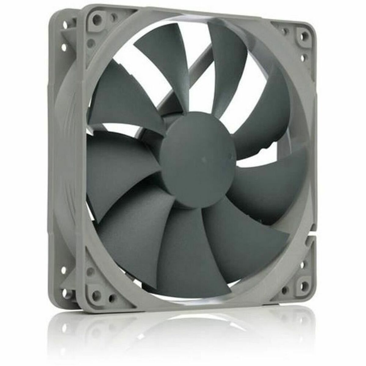Grauer Computerventilator mit neun Rotorblättern und einem zentralen Kreis.
