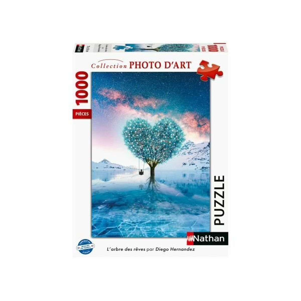 Ein Puzzle mit 1000 Teilen zeigt einen herzförmigen Baum mit Lichtern auf einer eisigen Fläche.