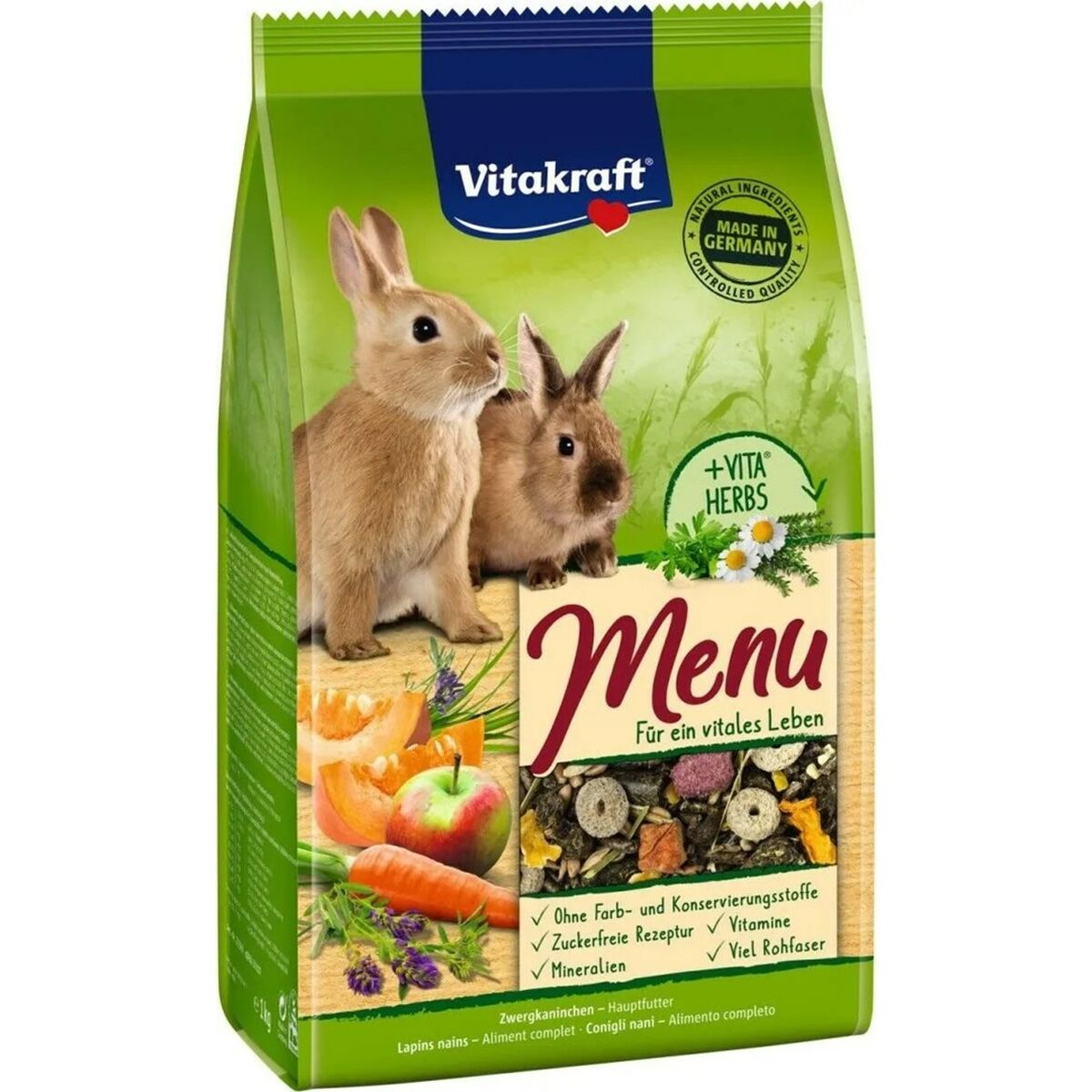Comida para conejos Vitakraft con dos conejos jóvenes, zanahorias, manzana y calabaza.