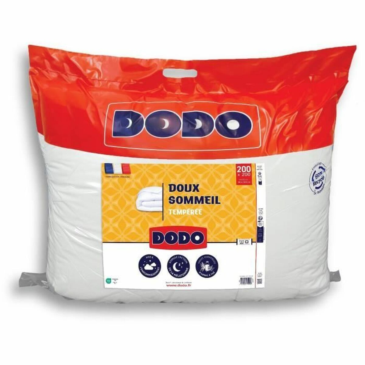 Große, weiße Dodo-Bettdecke in orange-weißer Verpackung mit Produktinformationen.