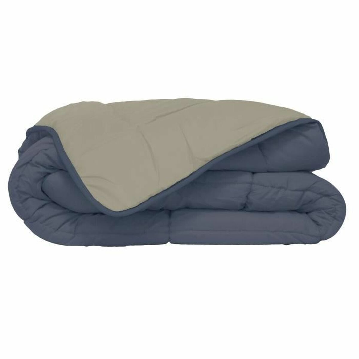 Ein dunkelblauer und beige gesteppter Bettbezug ist gefaltet.
