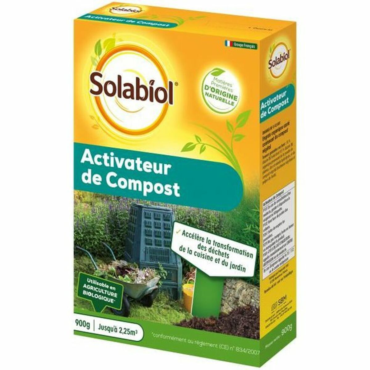 Solabiol Kompostaktivator-Verpackung mit Kompostbehälter, Schubkarre und Garten.