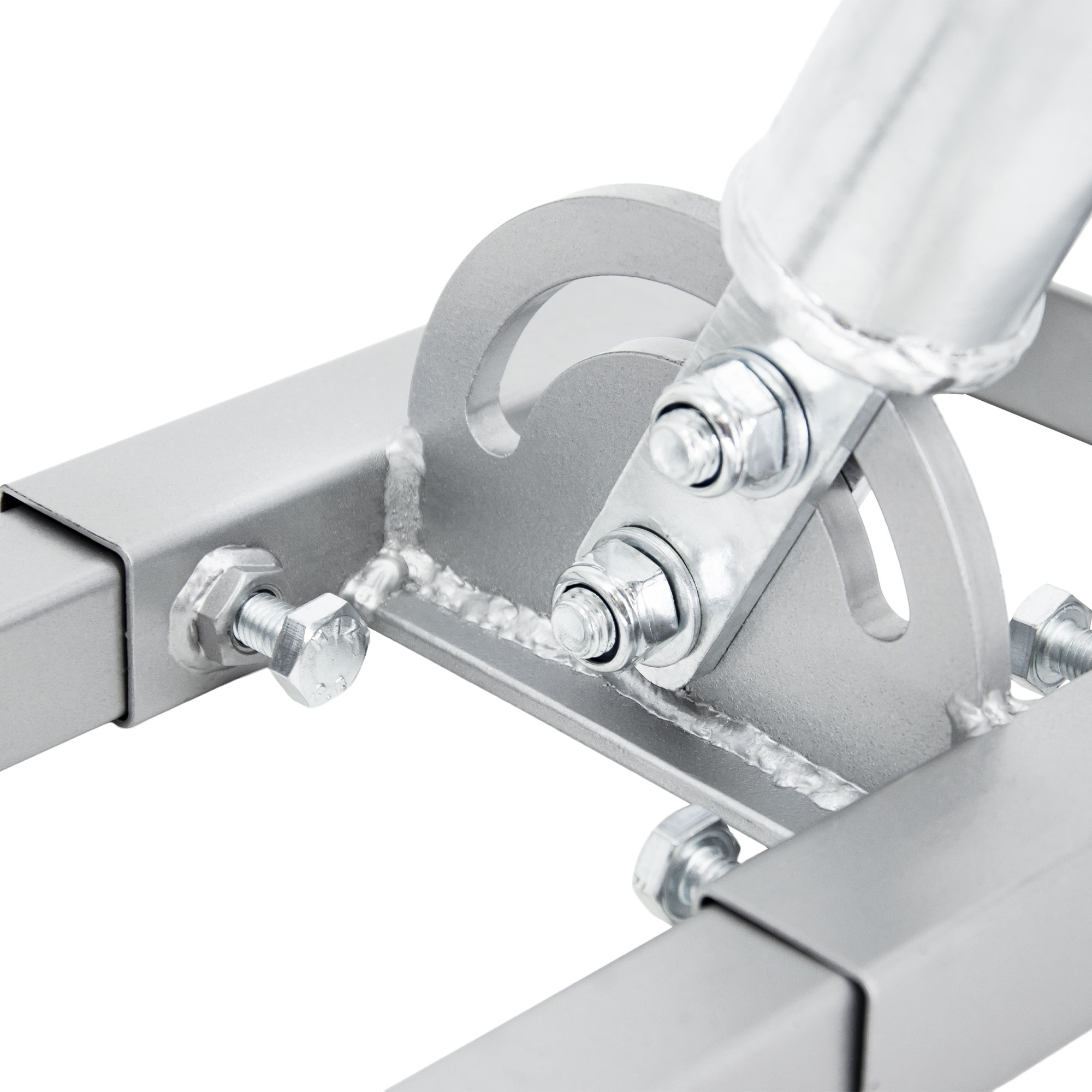 Metallstruktur mit Schrauben und Muttern, Nahaufnahme.