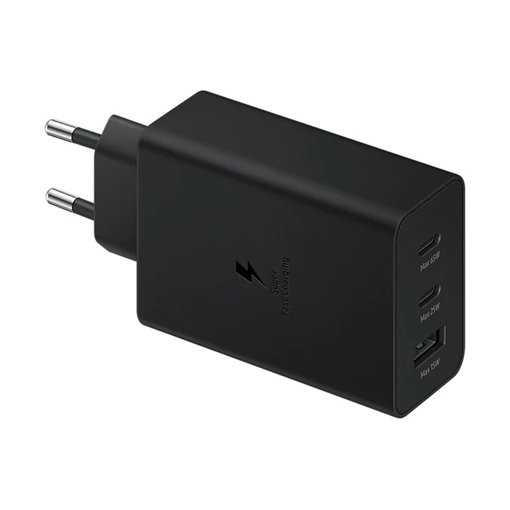 İki USB-C bağlantı noktasına ve şimşek sembolüne sahip siyah adaptör.